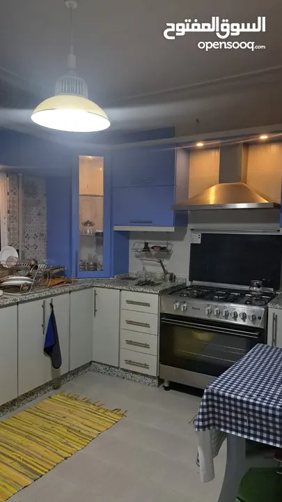 فيلا مستقلة للبيع في الطنيب