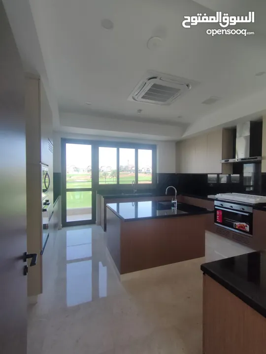 Executive class Brand New Villa at Muscat Hills, facing Golf Course.