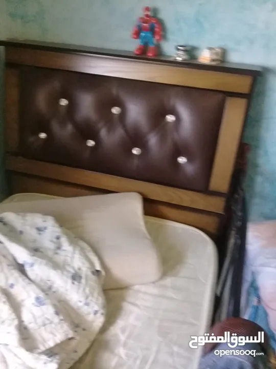 غرفة نوم شبابية للبيع بسعرمغري