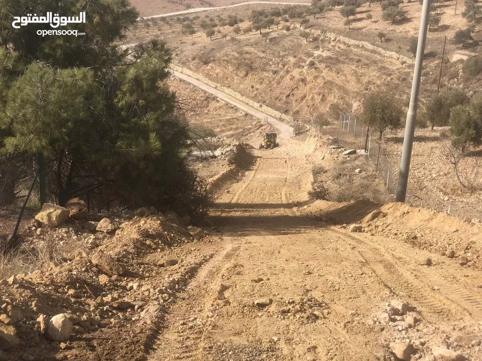ارض للبيع في السلط