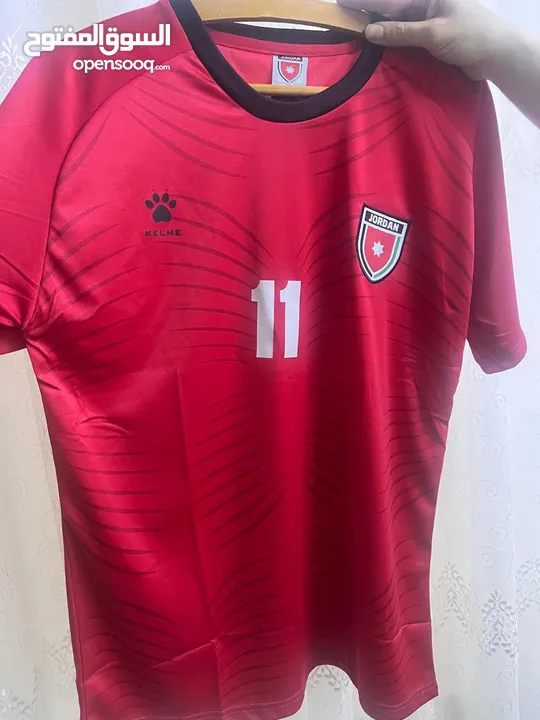 تيشيرتات منتخب
