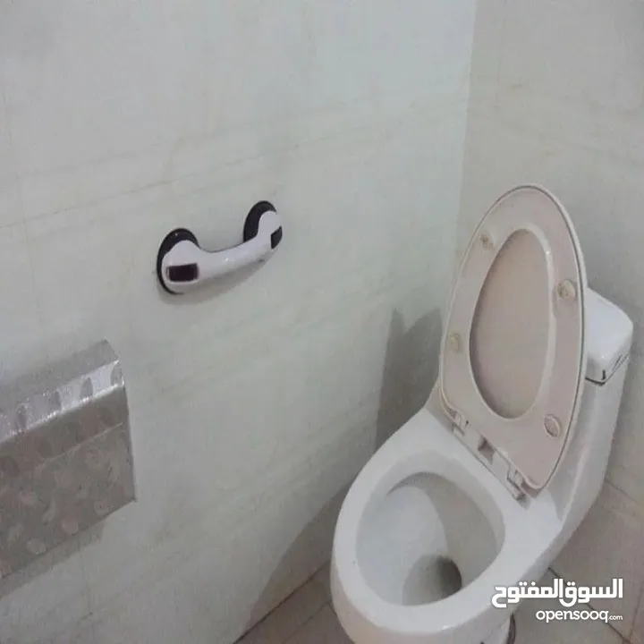 مقبض يد مساعد للحمام مقبض يد للحمايه يثبت بدون حفر و سهل النقل و التركيب حماله مساعده للحركه والثبات