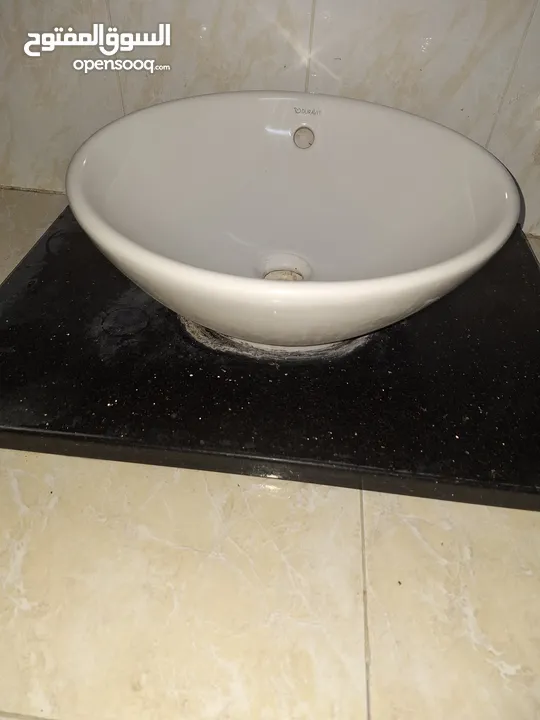 DURAVIT  مغسلة  42cm  x 42cm فوق   الرف صحن  مع قاعدة رخام 50cm x 65cm