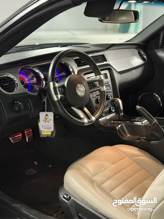 Mustang 2013 premium موستنج 2013 بريميوم
