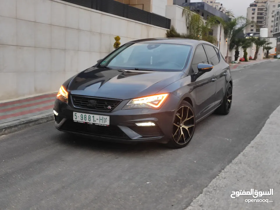 سيات ليون اف ار سيارة دهان شركة ماشية فقطط 49000كم