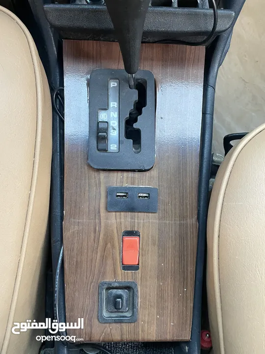 مرسيدس لف Mercedes-Benz E230 1984