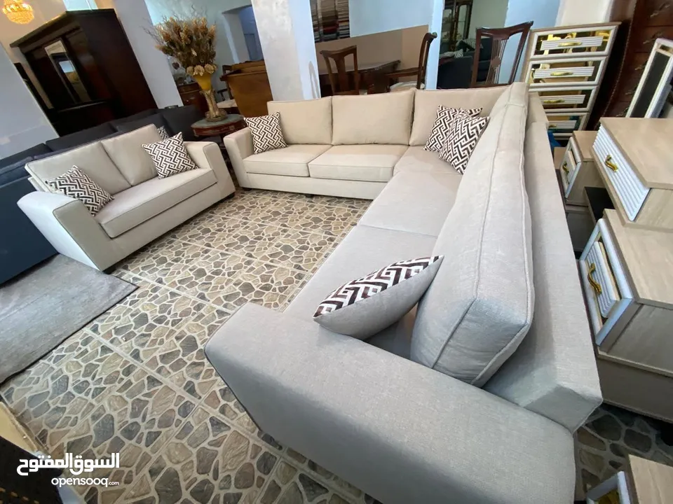 اطقم كورنرات تفصيل جديد ستايل امريكي  من افضل انواع الخشب والقماش والاسفنج  مع امكانية تغيير اللون