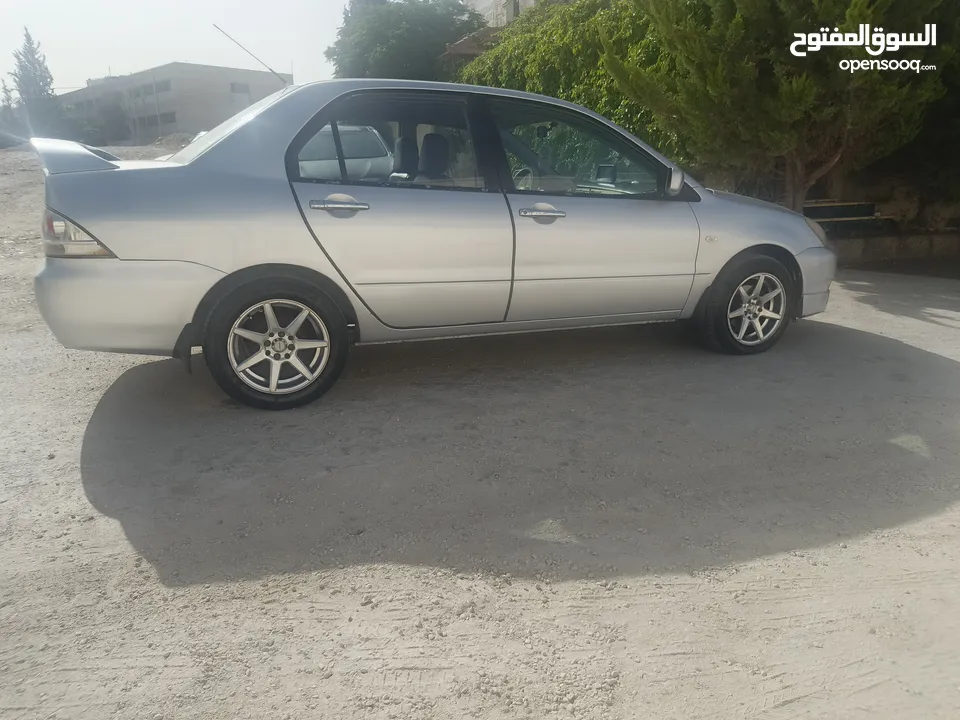 ميتسوبيشي لانسر 2009 للبيع Mitsubishi lancer 2009