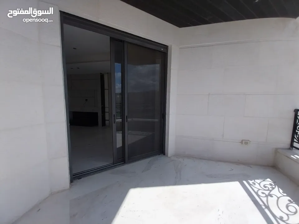 شقة غير مفروشة للإيجار 310م2 ( Property 19518 ) سنوي فقط