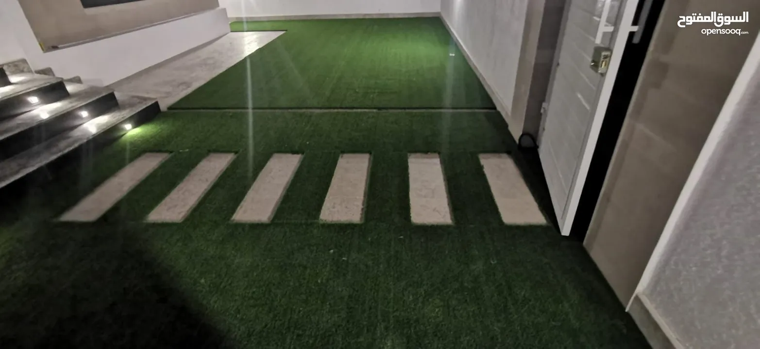 حوّل مساحتك مع حلول العشب الصناعي الفاخرة Enhance Your Space with Premium Artificial Grass Solution