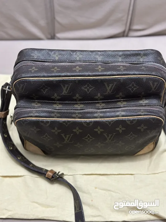 Authentic louis vuitton bag