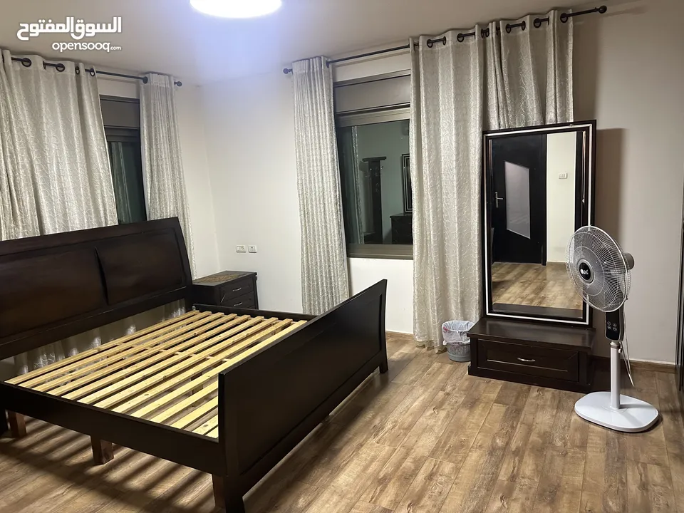 بيت للايجار منطقه عين منجد رام الله