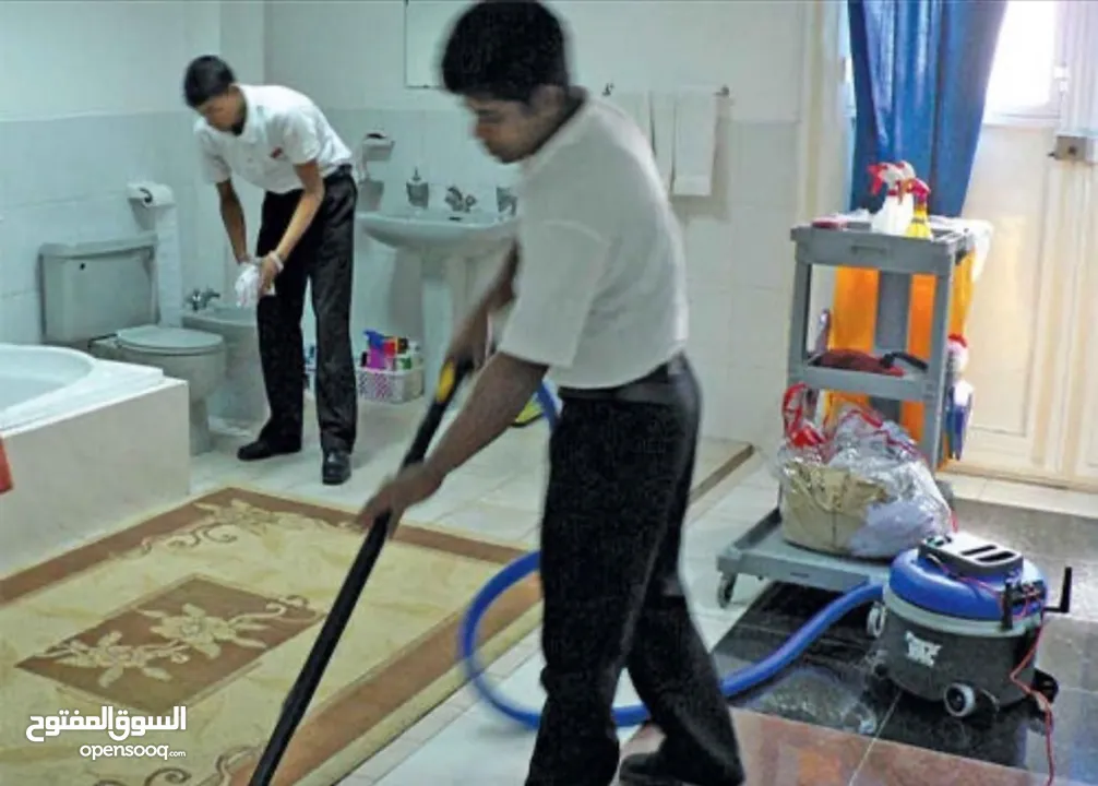 إدارة عمانية 100‎%‎  تنظيف المباني و تركيب العوازل