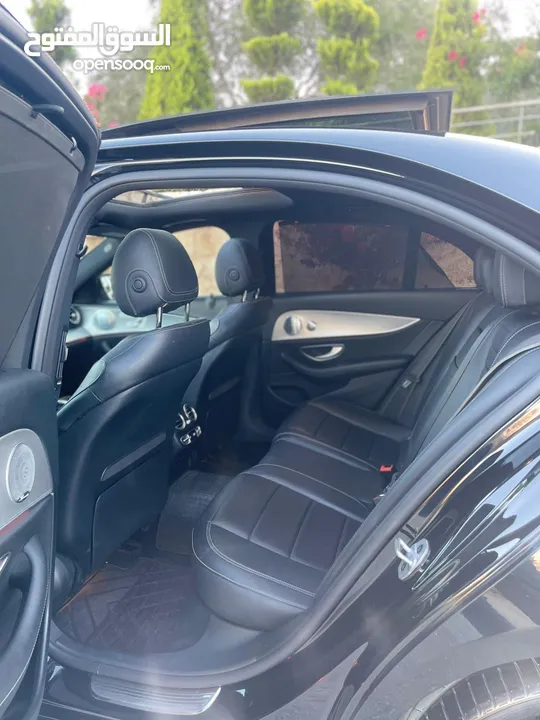 Mercedes benz E300 بنزين بحالة الوكالة