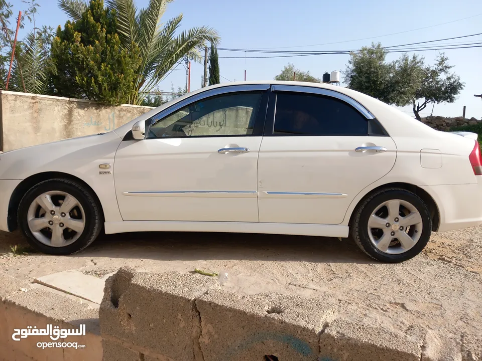 كيا سيراتو 2008 للبيع