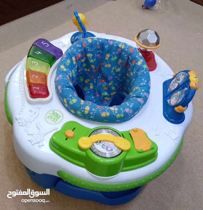 نطاطة اطفال من عمر 4 شهور   مع موسيقى أحرف وأرقام  صوت عالي  بتتنزل وبترفع    شغال بحالة الوكاله