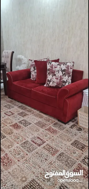 طقم كنب 7مقاعد بحاله الوكاله طقم سفره فخم 6كراسي مطعم زان