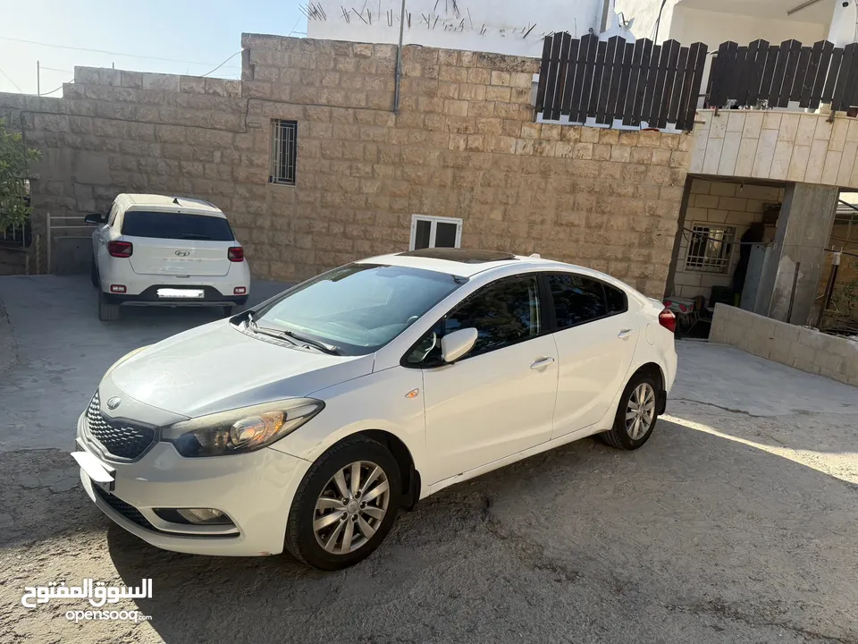 كيا سيراتو k3 فل مع فتحة سقف نخب ماتور 1600