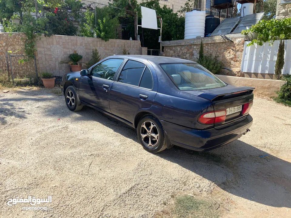 نيسان ألميرا موديل 98 نظيفة