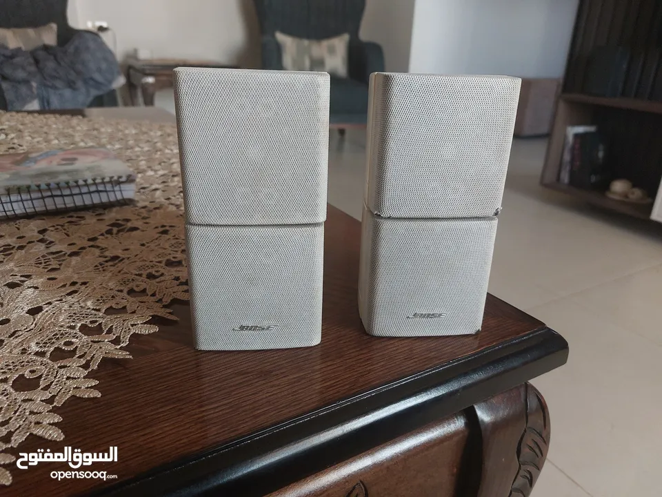 سماعتين BOSE كيوب للبيع