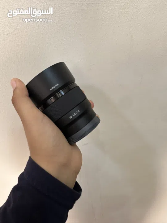 Sony Alpha a6400 Mirrorless 16-50mm Lens & Sony FE 50mm F1.8 Lens