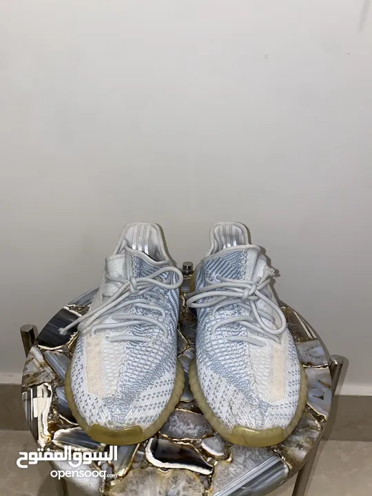 Yeezy Cloud-white 350v2 Size: 42 3/4 EUR Used condition / Authentic / Bought on release date