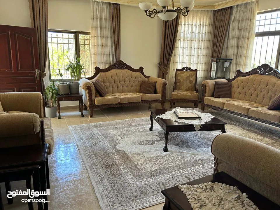 طقمين كنب 12 مقعد
