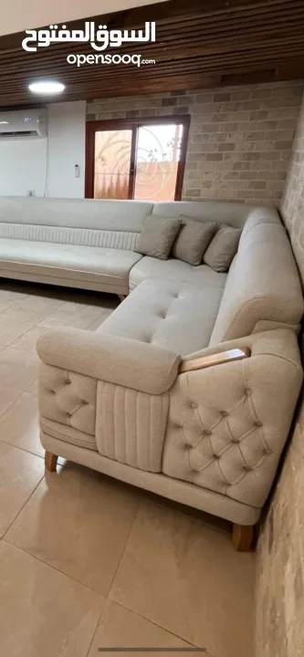 ..كنب وغرف نوم