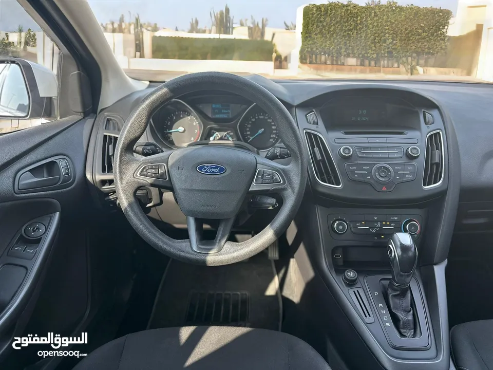 AED 320 PM  FORD FOCUS   MINT CONDITION  2015  GCC  0% DOWNPAYMENT