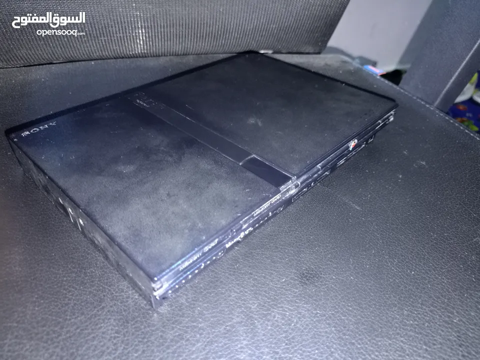 للبيع: بلاي ستيشن 2 - فرصة رائعة لعشاق الألعاب!