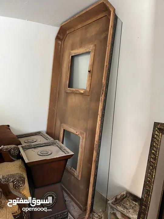 غرفه سفره واتنين طقم جلوس
