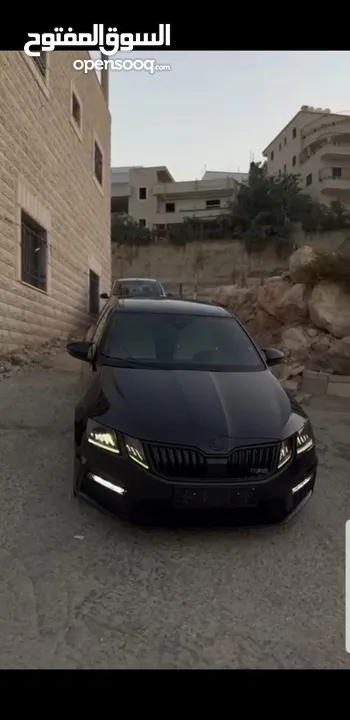 سكودا VRS  السياره شركه