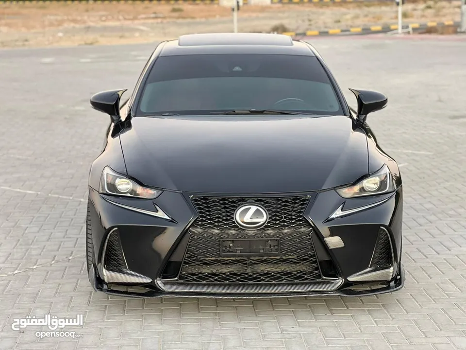 لكزيس is300 F sport