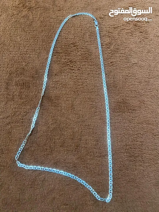 سناسيل للبيع