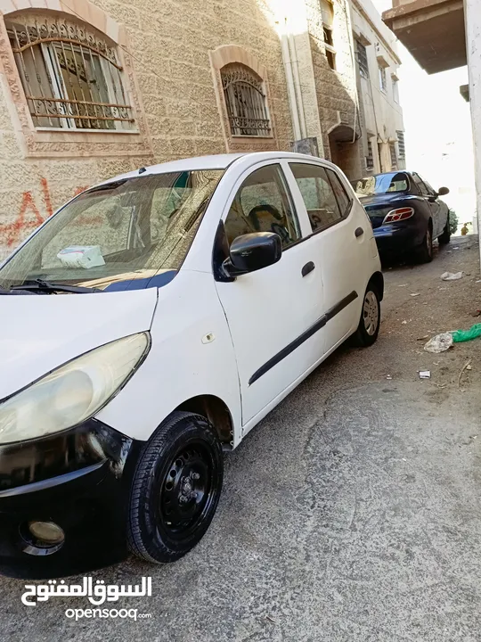 هونداي I10 للبيع او البدل على سيفيا ودفع الفرق كاش