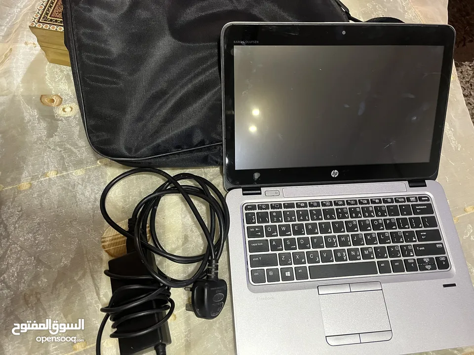 لابتوب HP شاشة لمس  i5  RAM 8GB  بحالة ممتازة