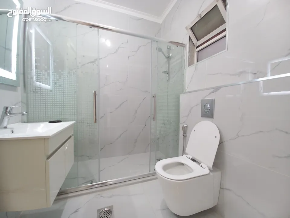 شقة غير مفروشة للبيع في السابع  ( Property 36446 )-174938190