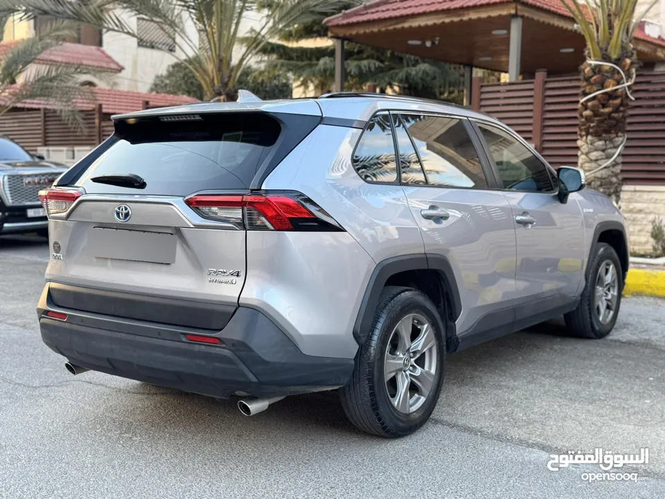 TOYOTA RAV-4 2023 بحالة الوكالة