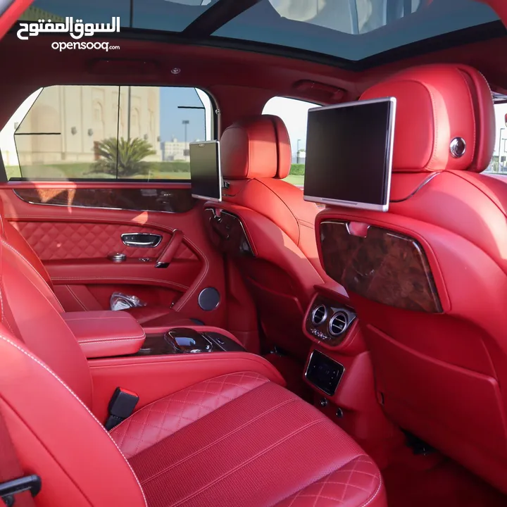 Bentley Bentayga Oman 2017