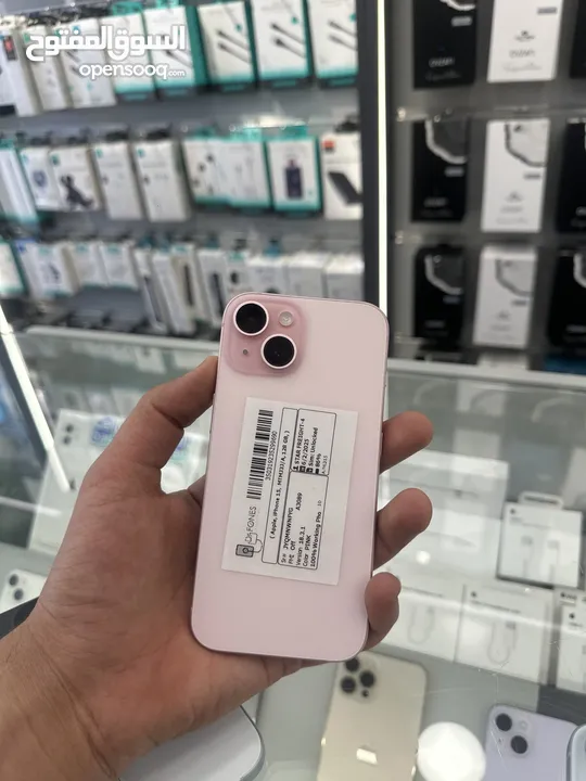 iPhone 15 128 GB used  ايفون 15 128 جيجا مستعمل بحاله الوكاله  بطاريات من 86لل93 متوفر جميع الالوان