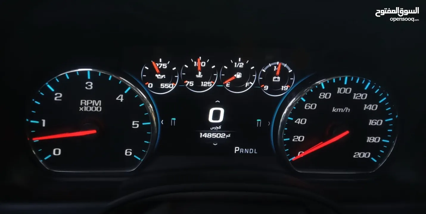 GMC Yukon Denali V8 6.2L Full Option Model 2017