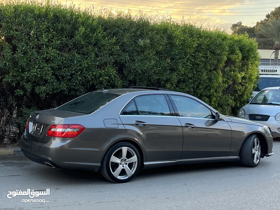 مرسيديس-بنز / E350 w212 جمرك ماشيا 77 الف