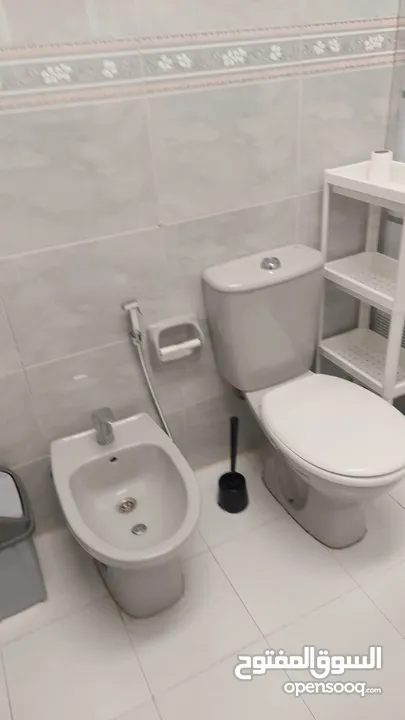 شقة نصف مفروشة للايجار في دير غبار ref : 14239