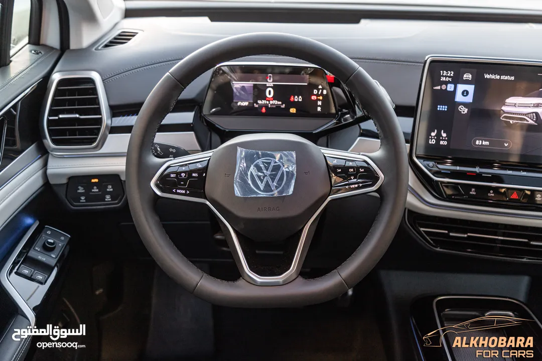 Volkswagen ID6 Crozz Pro 2024 Piano black