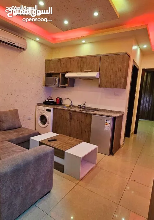 شقة فندقية فخمة و مميزة جداً للإيجار اليومي و الاسبوعي (يمنع الكابلز) (بأسعار منافسة ) خدمة 24 ساعة