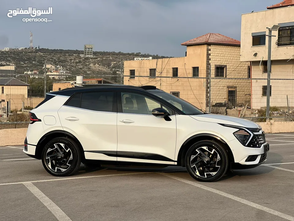كايا سبورتاج  GT-Line Plug In /2022  فل الفل فتحة سقف بانوراما  فل مسكر  Plug In 4x4 -  271Hp