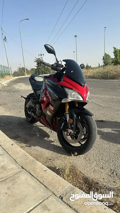 Suzuki Gsxs1000-f
