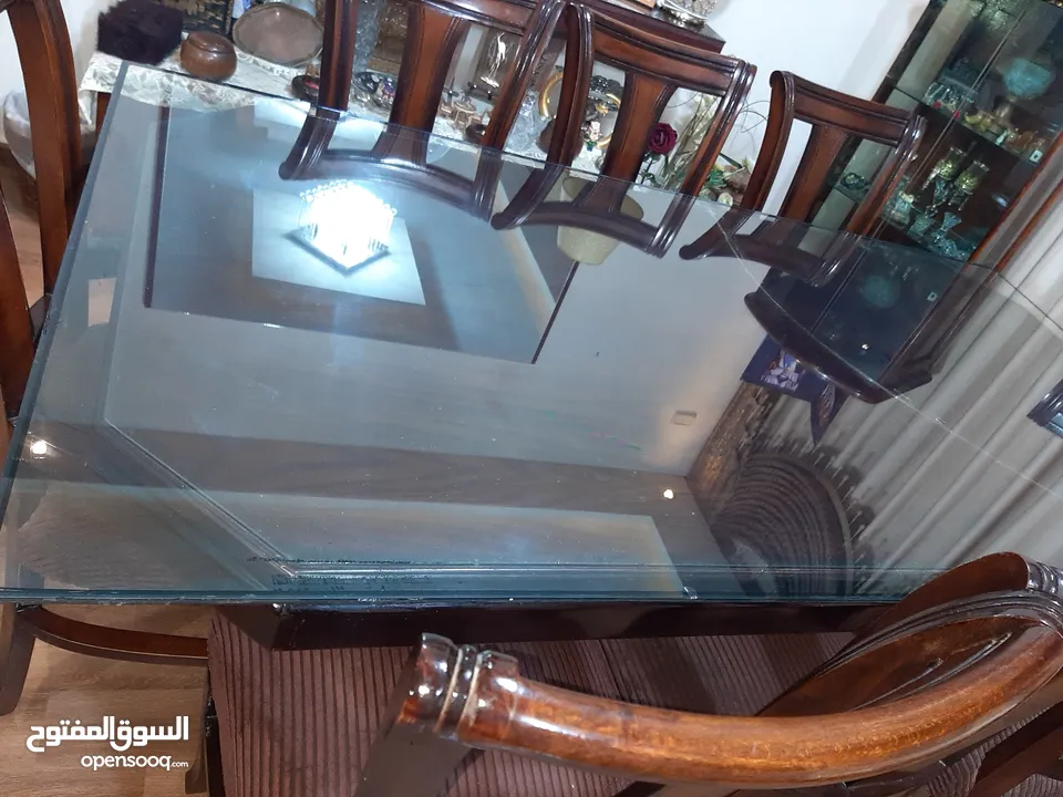 طاولة سفره 8 كراسي