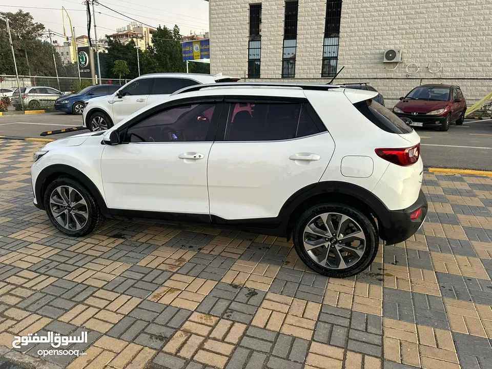 كيا ستونك 2019 نخب أول بنزين اتماتك بسعر حرق 62000 ألف نقدا البدل وارد