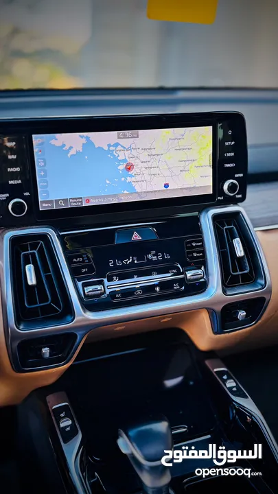 Kia Sorento فئة رجال الأعمال  عرض حرق حرق حبة مميزة بخواتها  فحص نخب نخب  تناول فوري